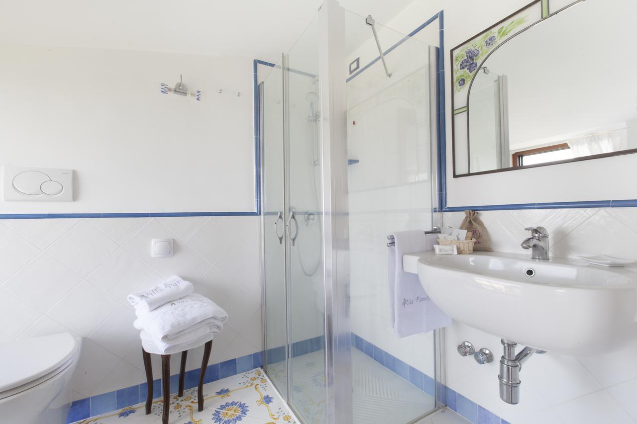 Double or Twin Room with Sea View